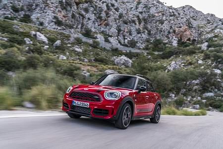 Mini Countryman JCW - Feuriger Familienfreund