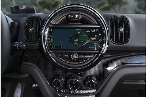 Mini John Cooper Works Countryman - sehr gut vernetzt und jetzt auch mit Touchscreen