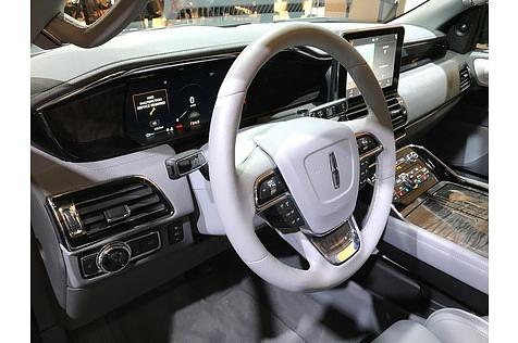 Lincoln Navigator 2017