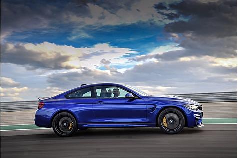 BMW M4 CS