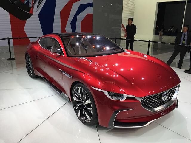 Die SAIC-Tochter MG stellt in Shanghai die Elektro-Studie E-Motion vor