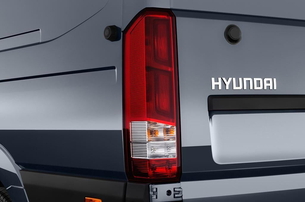 Hyundai H350 (Baujahr 2015) Eco 4 Türen Rücklicht