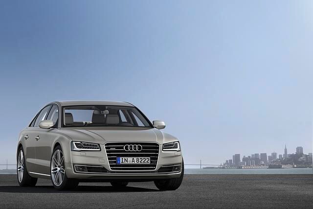 Audi A8 - Aufgehellt