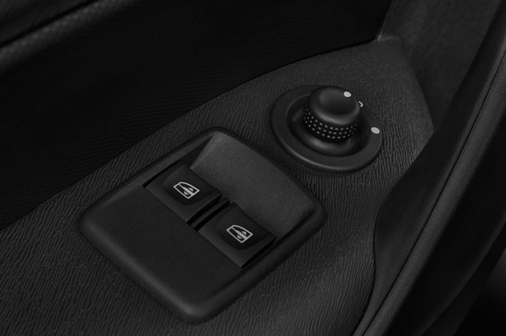 Mercedes Citan (Baujahr 2017) - 5 Türen Bedienungselemente Tür