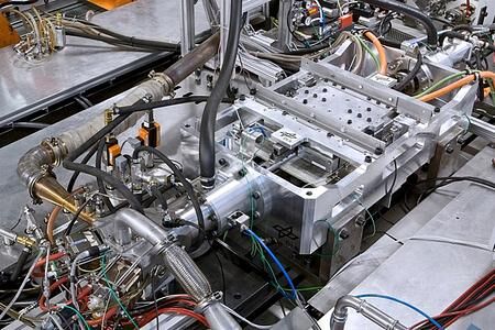 Freikolbenlineargenerator - Neuer Range-Extender für Elektroautos