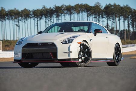 Nissan GT-R - Godzilla Plus