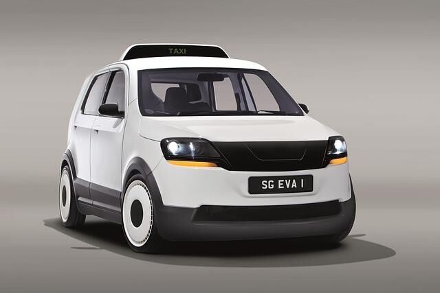 Elektrotaxi EVA - Kühle Akkus in größter Hitze