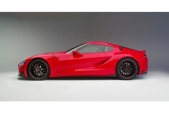 Das extrem weit hinten positionierte Cockpit hat der FT-1 von seinem Vorfahren geerbt