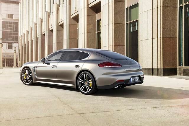 Auch die Langversion Executive gibt es als Turbo S