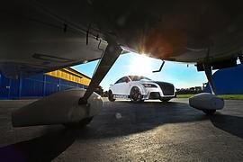 Audi TT RS Black & White Edition - Sportliche Schwarz-Weiß-Malerei