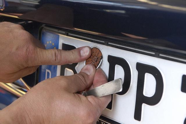 TÜV Report -  Jedes vierte Auto fällt durch