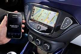 Opel Onstar - Serienmäßig Online