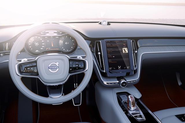 Die unübersichtliche Knöpfchen-Landschaft der aktuellen Volvo-Modelle ist verschwunden, stattdessen gibt es nun einen großen Touchscreen in der Mittelkonsole