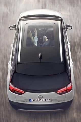 Der Opel Crossland ist 4,21 Meter lang, 1,59 Meter hoch und 1,76 Meter breit