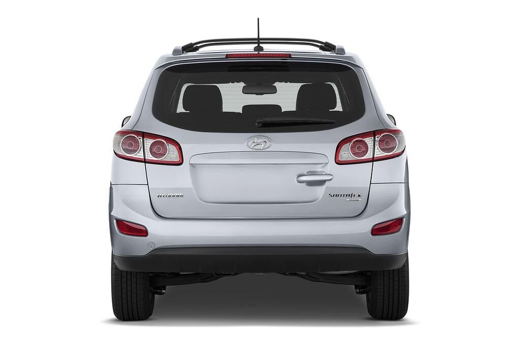 Hyundai Santa Fe (Baujahr 2010) Comfort 5 Türen Heckansicht
