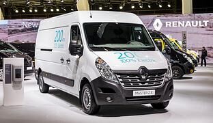 Renault Master ZE - Aufladen und Einladen Renault Master ZE - Aufladen und Einladen
