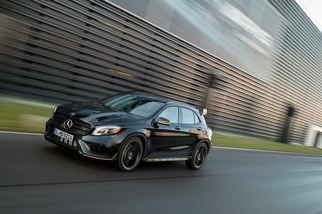 Mercedes-AMG Yellow Night Edition - Schwarzgelb wie die Nacht