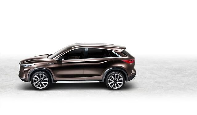 Unter anderem gegen Mercedes GLC wird der neue Infiniti QX50 antreten