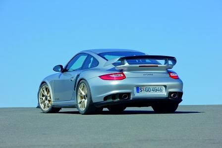 Porsche 911 GT2 RS