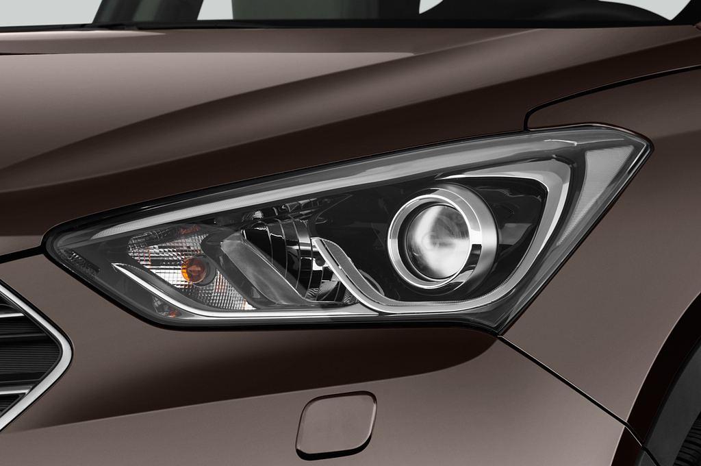 Hyundai Santa Fe (Baujahr 2016) Premium 5 Türen Scheinwerfer
