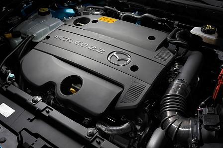 Der neue 2.2 Liter Common-Rail-Diesel aus dem 
Mazda6 kommt auch im kompakten Dreier zum 
Einsatz.