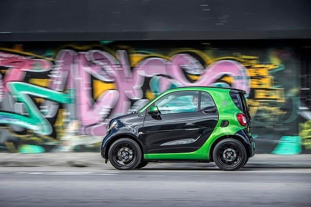 Einem neuen, von Renaults Zoe abgeleiteten, effizienteren Antriebsstrang sei Dank, wurde dabei dennoch ein Reichweitenplus realisiert