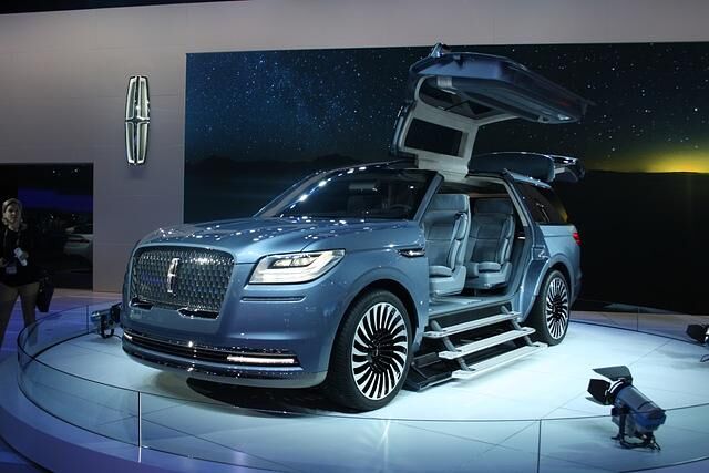 Die Serienversion des Lincoln Navigator ist für New York angekündigt