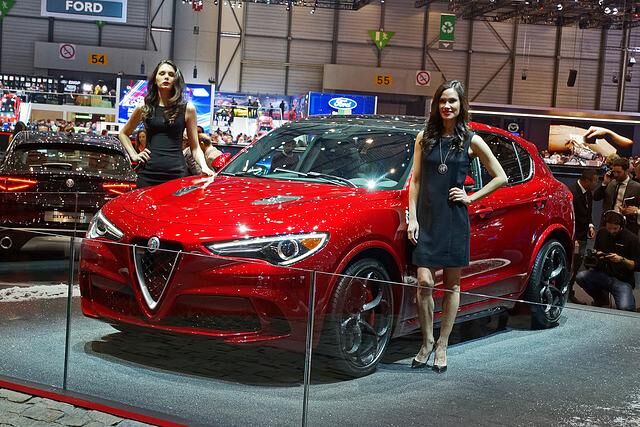 Es gibt fast keine Hersteller ohne SUV mehr. Selbst Alfa Romeo hat mit dem Stelvio nun ein entsprechendes Modell am Start