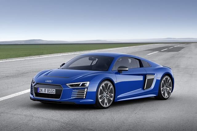 Der Audi R8 e-tron war mehr Versuchsträger als Erfolgsmodell und wurde nach kürzester Produktionszeit wieder aus dem Programm genommen