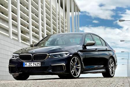 BMW M550i xDrive und 530e iPerformance - Ein starkes und ein sparsames Messedebüt BMW M550i xDrive und 530e iPerformance - Ein starkes und ein sparsames Messedebüt