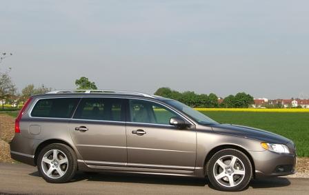 Volvo V70 D5