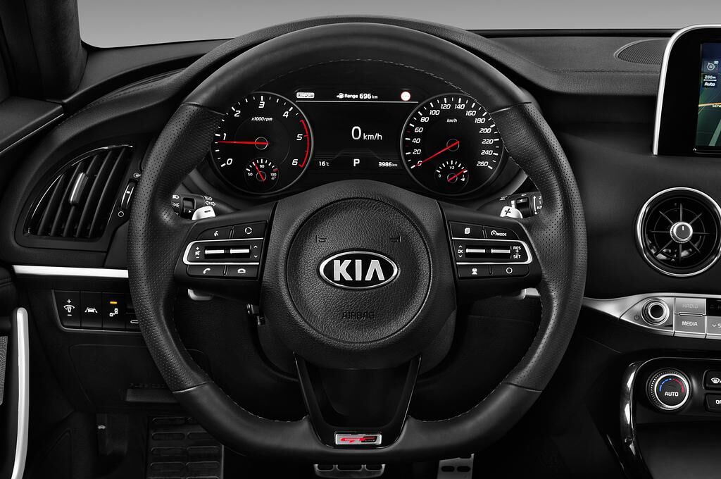 KIA Stinger (Baujahr 2018) GT-Line 5 Türen Lenkrad