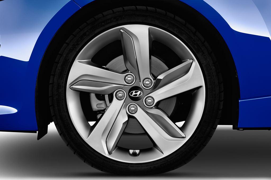 Hyundai Veloster (Baujahr 2013) Turbo 3 Türen Reifen und Felge