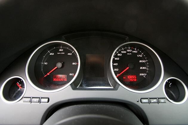 Die Instrumente liegen in Tuben