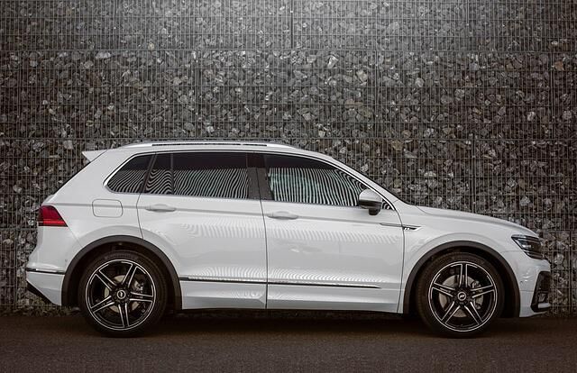 Neben Leistungssteigerungen bietet Abt für den VW Tiguan auch verschiedene Leichtmetallräder an