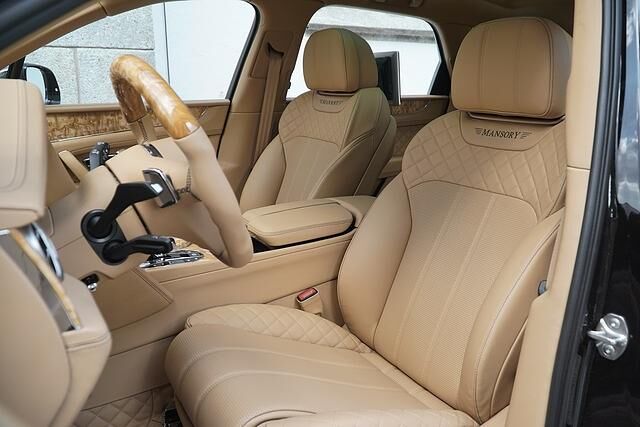 Viel Aufwand hat Mansory bei der Aufwertung des Innenraums betrieben