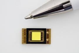 Mercedes bringt LED-Licht mit 1.024 Pixel  - Leuchtende Zukunft