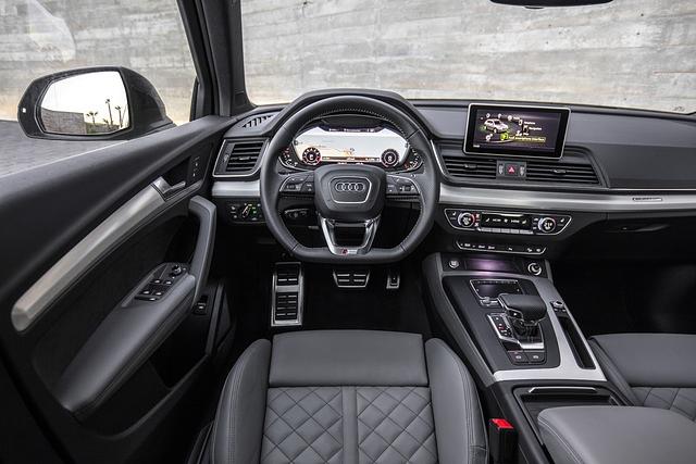 Das Cockpit ist komplett neu gestaltet