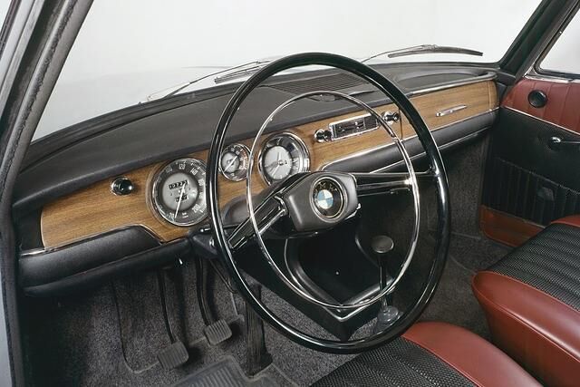 BMW 2000 ab 1966 Cockpit