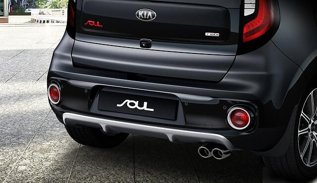 Die neue Sportversion des Soul ist unter anderem an einem Doppelauspuffendrohr erkennbar