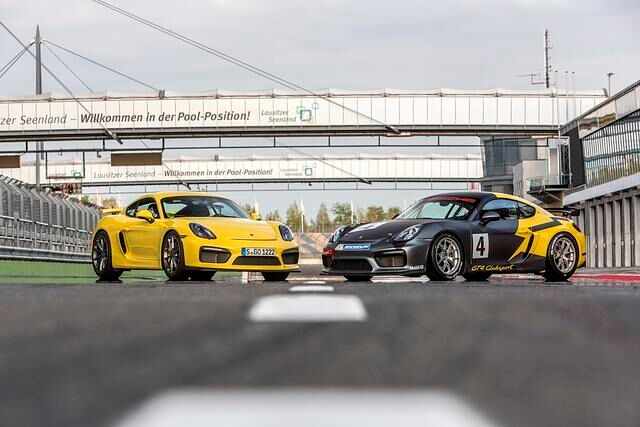 Zum Vergleich: Porsche Cayman GT4 und die Clubsport-Version