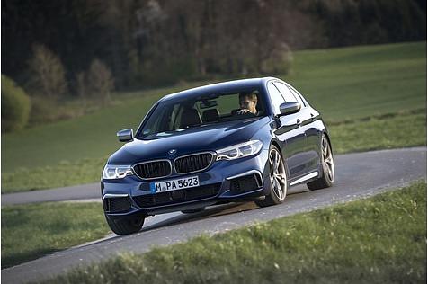 Das Torque-Vectoring geschieht mit Bremseingriffen