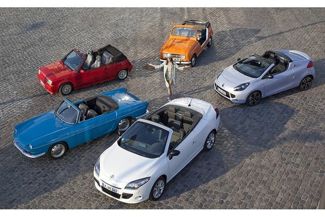 Renault-Cabriolets beim Generationentreffen