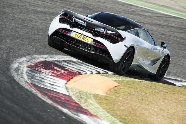 Wenn es in diesem McLaren einen limitierenden Faktor gibt, dann ist es der Fahrer und nicht das Fahrzeug