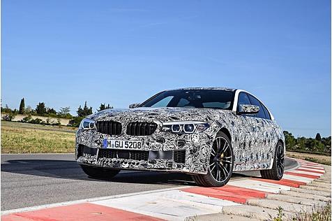 Auf der Rennstrecke ist der BMW M5 ebenso wie auf der Straße zuhause.