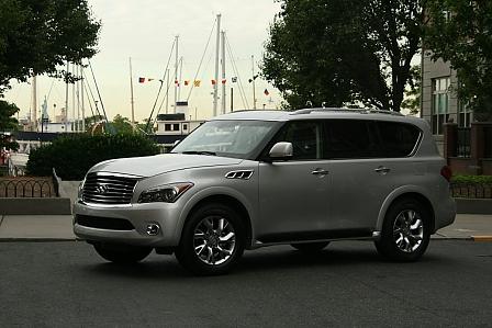 Infiniti QX 56 4WD