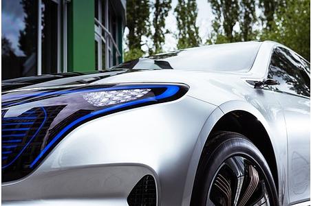 Mitfahrt Mercedes EQ C - Schöne neue Elektrowelt