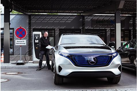 Mercedes Concept EQ