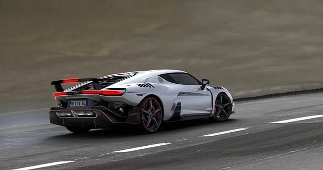 In besonders dramatischer Weise wurde das Heck des neuen Sportwagenmodells von Italdesign inszeniert