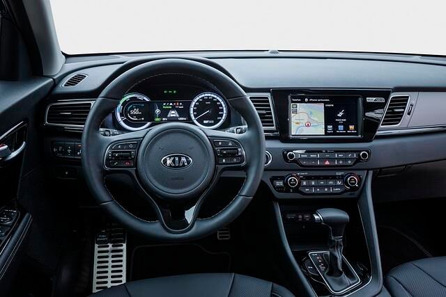 Im Cockpit überzeugt die Verarbeitung